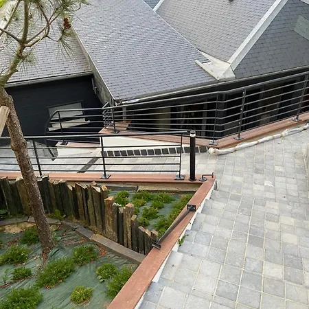 Semesterbostad Des Chardons